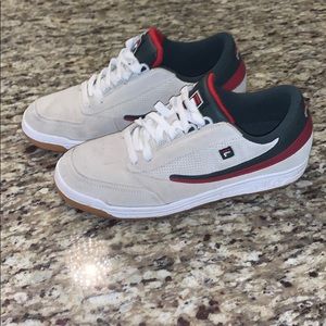 Fila cream shoes